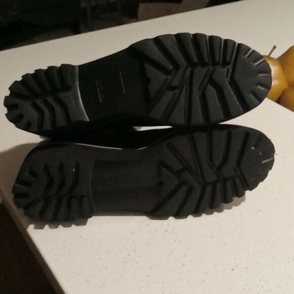 Dolce Vita  Huey H2O utilitarian waterproof bootie w leather  upper size 11 NWOT - Picture 9 of 10